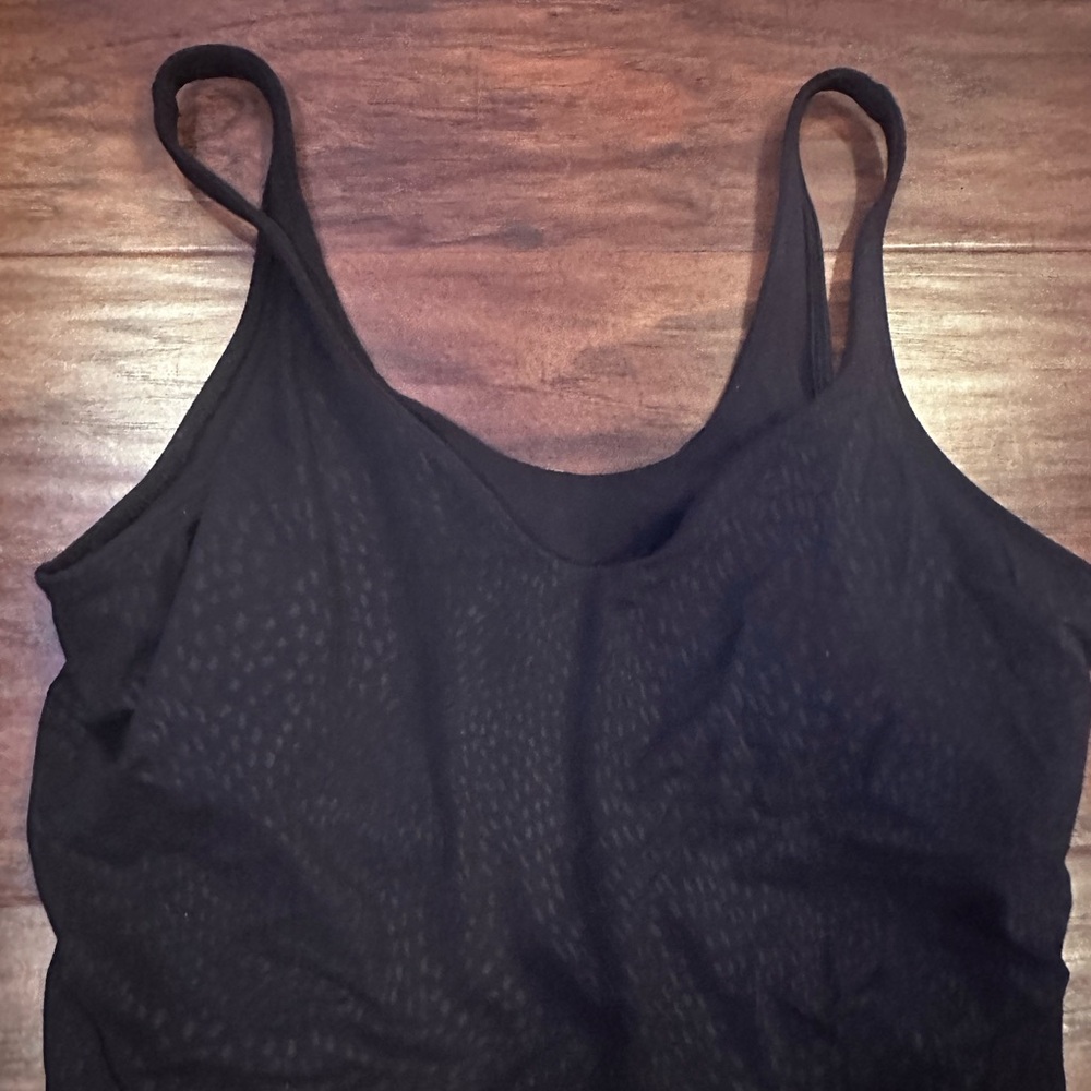 Limited Edition Black Align tank With pattern